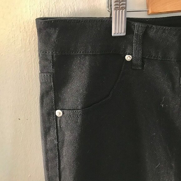 Unisex H&M Black Pants - Size 16 (NWT) - Picture 3 of 6